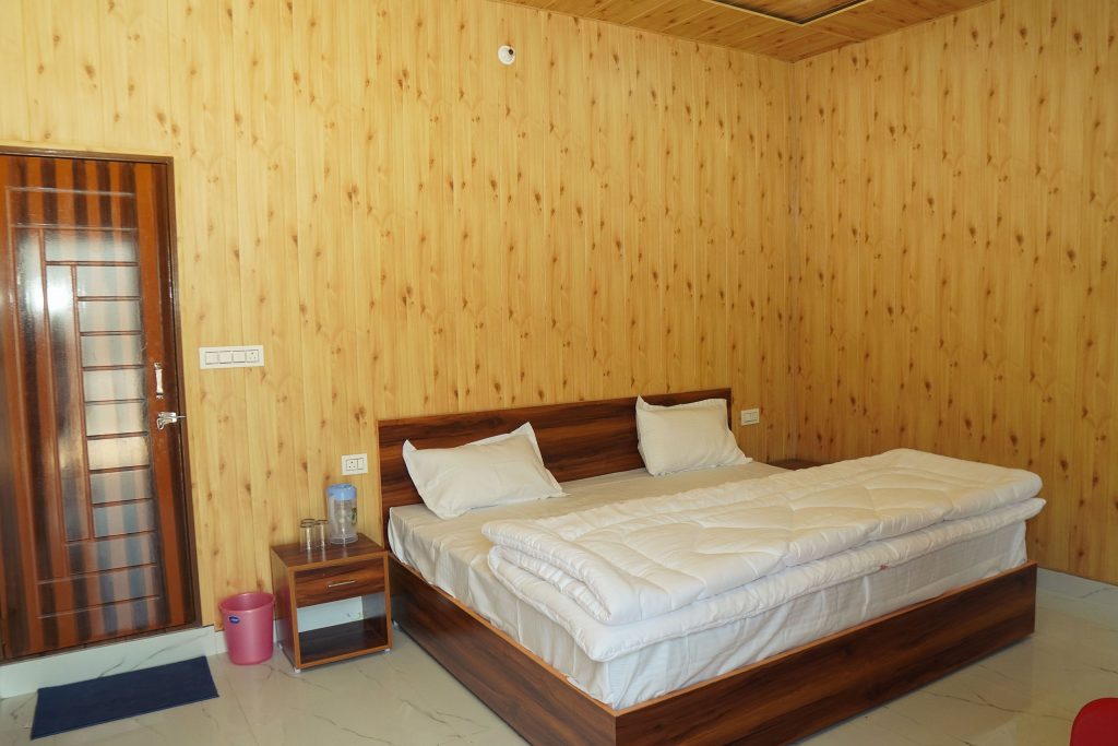 6X6-room-himalyan-view-homestay